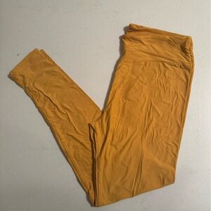 LuLaRoe NWT Leggings | Tall & Curvy